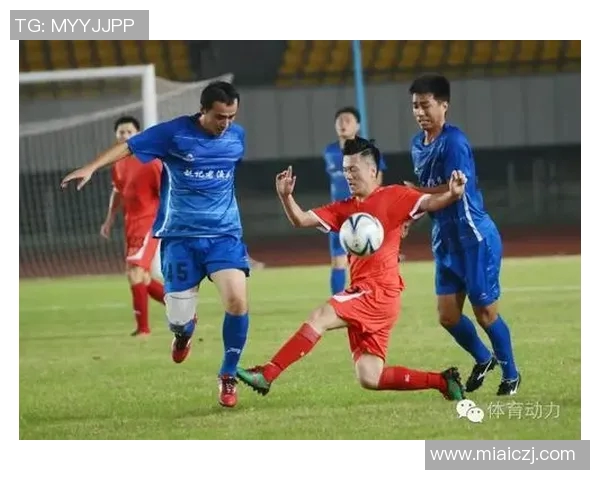 河床与巴竞技激战正酣比分悬念迭起球迷热情高涨